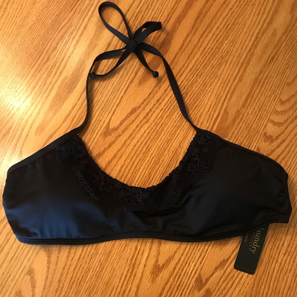 NWT Laundry by Design- Lace trim bikini top